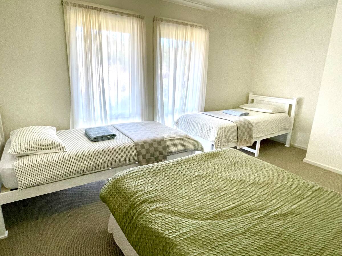 Rosie’s – Elegant Beach House
